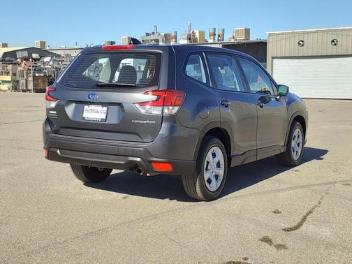 2024 Subaru Forester Base