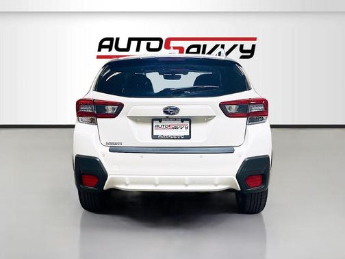 Crystal White Pearl 2023 Subaru Crosstrek Limited