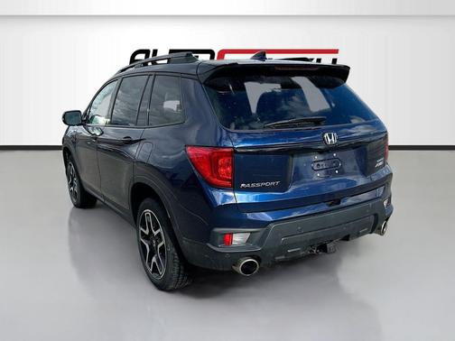 Obsidian Blue Pearl 2023 Honda Passport AWD Elite