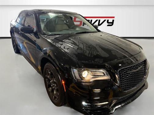 2023 Chrysler 300 Touring