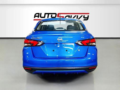 2024 Nissan Versa 1.6 S