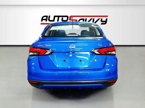 2024 Nissan Versa 1.6 S