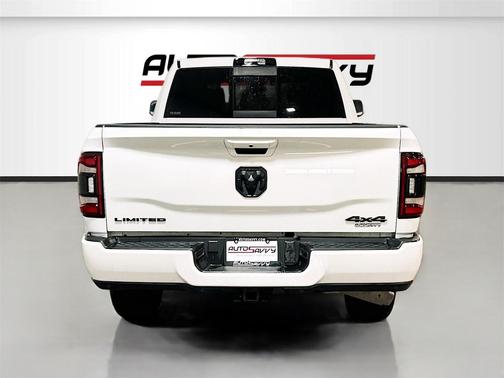 2022 RAM 2500 Limited Mega Cab 4x4 6'4' Box