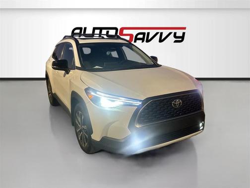 2025 Toyota Corolla Cross XLE