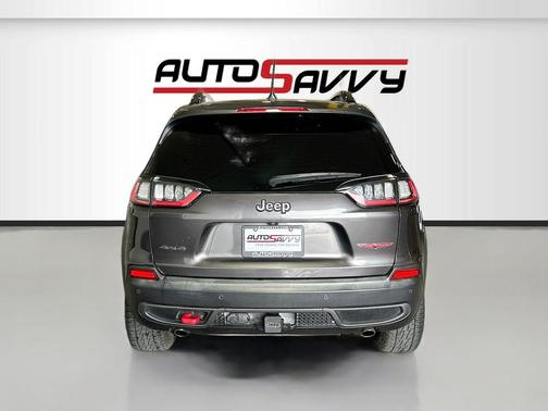 2022 Jeep Cherokee Trailhawk