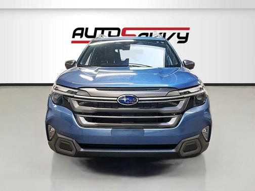 Horizon Blue Pearl 2025 Subaru Forester Limited