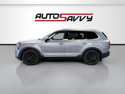 Everlasting Silver 2022 Kia Telluride SX