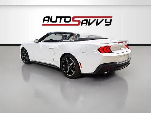 OXFORD WHITE 2024 Ford Mustang EcoBoost Premium