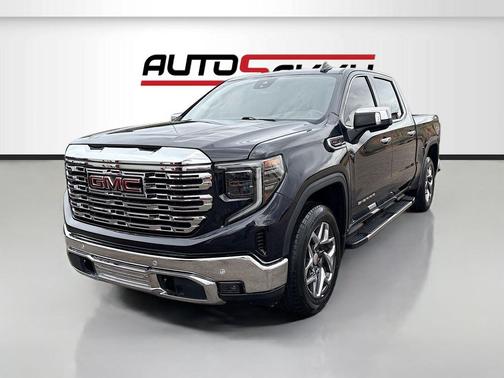 Titanium Rush Metallic 2023 GMC Sierra 1500 SLT