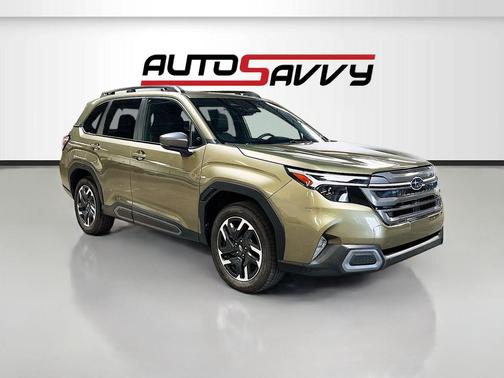 Autumn Green Metallic 2025 Subaru Forester Limited