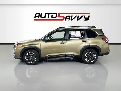 Autumn Green Metallic 2025 Subaru Forester Limited