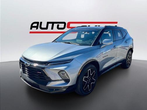 Sterling Gray Metallic 2024 Chevrolet Blazer RS