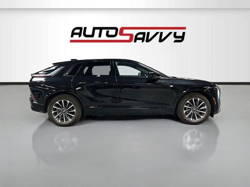 Stellar Black Metallic 2025 Cadillac LYRIQ Sport