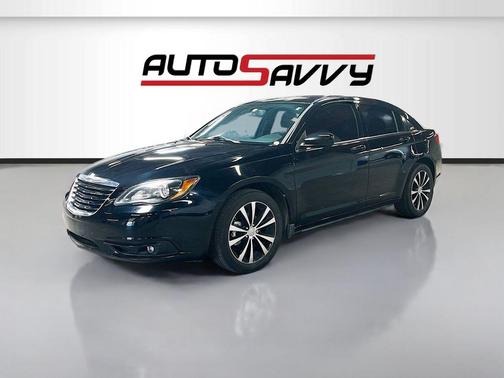 Black Clearcoat 2013 Chrysler 200 Touring