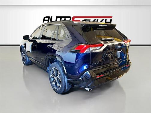 2024 Toyota RAV4 Prime XSE