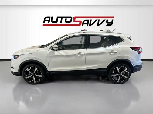 2022 Nissan Rogue Sport SL