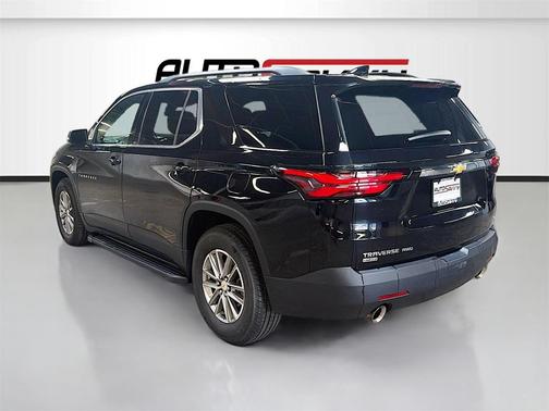 2024 Chevrolet Traverse LT Cloth