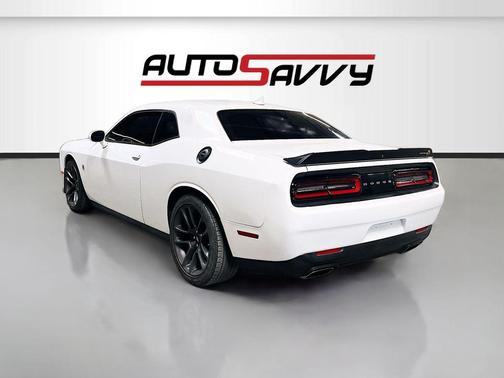 White Knuckle Clearcoat 2021 Dodge Challenger R/T Scat Pack