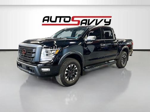 Super Black 2024 Nissan Titan PRO-4X