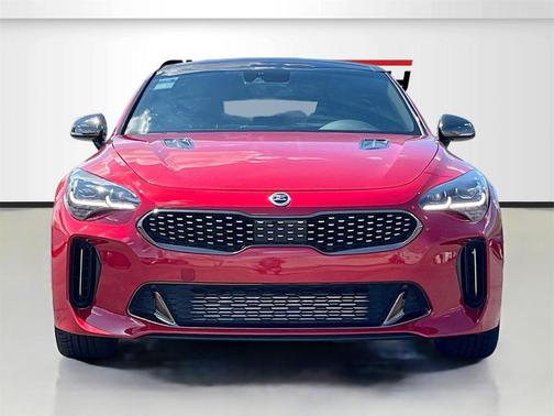 2022 Kia Stinger GT1