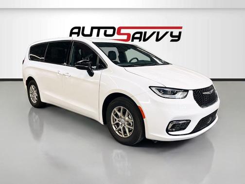 2026 Chrysler Pacifica L