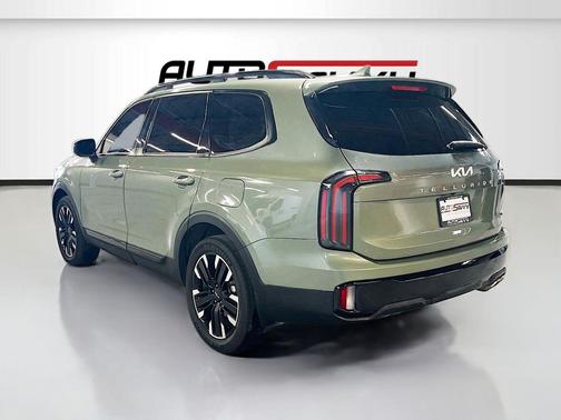 Jungle Green 2024 Kia Telluride EX X-Line