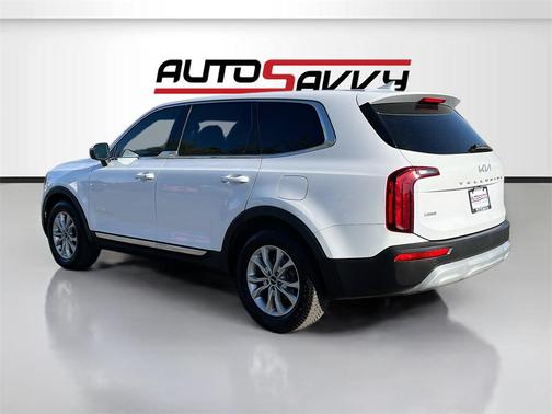2022 Kia Telluride LX