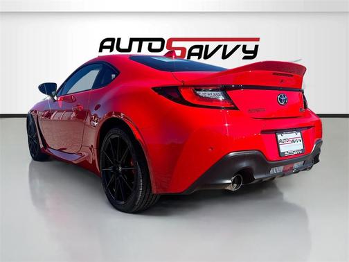 2025 Toyota GR86 Premium