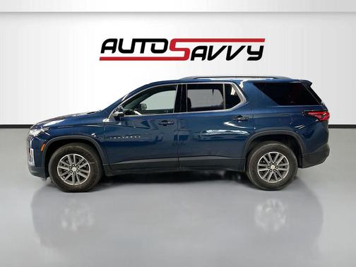 Northsky Blue Metallic 2022 Chevrolet Traverse LT Cloth