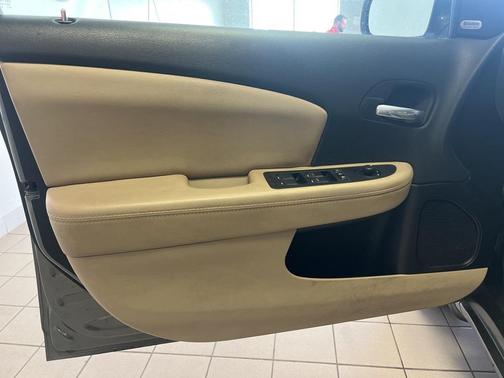2013 Chrysler 200 Limited