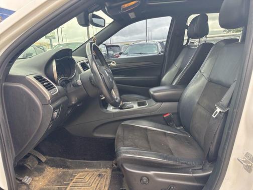 Bright White Clearcoat 2018 Jeep Grand Cherokee Altitude