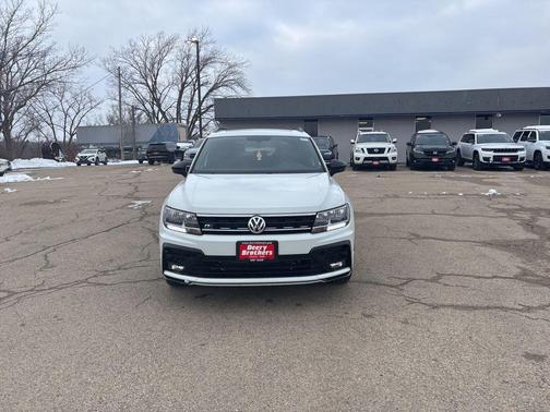 2021 Volkswagen Tiguan 2.0T SE 4MOTION