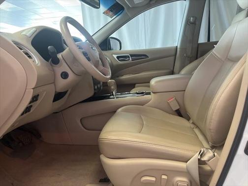 2015 Nissan Pathfinder Platinum