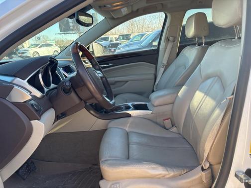 2010 Cadillac SRX Luxury Collection