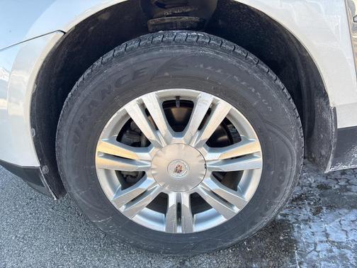 2010 Cadillac SRX Luxury Collection