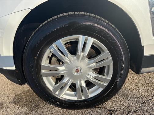 2010 Cadillac SRX Luxury Collection