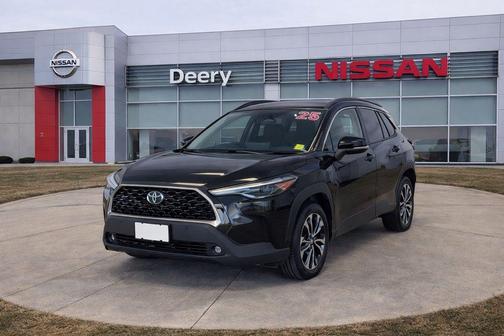 2025 Toyota Corolla Cross XLE