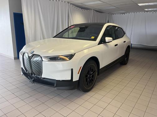 2024 BMW iX xDrive50