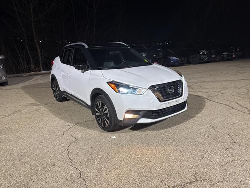 2018 Nissan Kicks SR