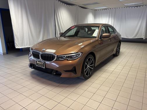2019 BMW 330 i xDrive