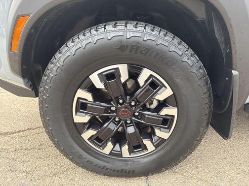 2022 Nissan Frontier PRO-4X