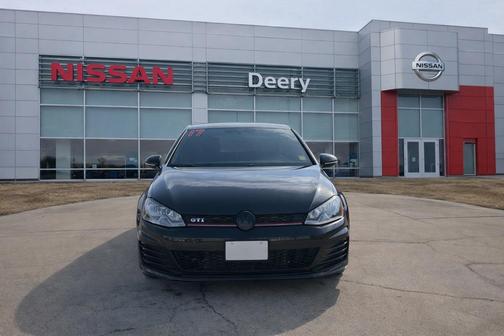 2017 Volkswagen Golf GTI 2.0T S 4-Door