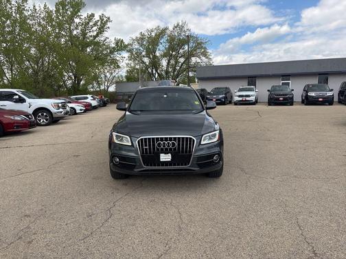 Monsoon Gray Metallic 2016 Audi Q5 3.0T Premium Plus