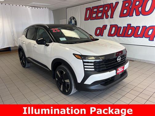 Aspen White/Super Black 2025 Nissan Kicks SR