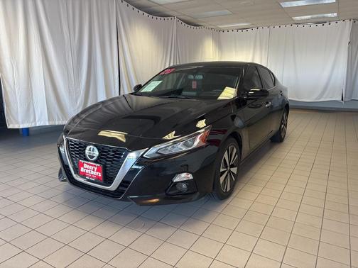 2020 Nissan Altima 2.5 SV