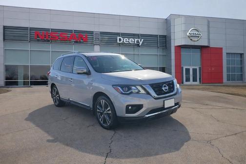 2018 Nissan Pathfinder Platinum