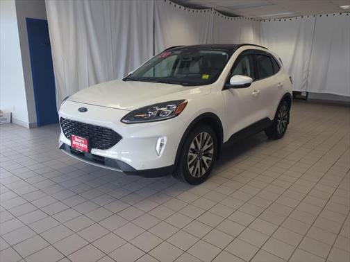 2020 Ford Escape Titanium