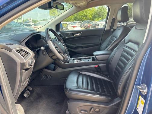 Atlas Blue Metallic 2024 Ford Edge SEL
