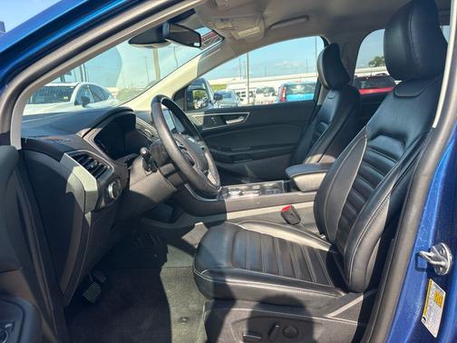 Atlas Blue Metallic 2024 Ford Edge SEL