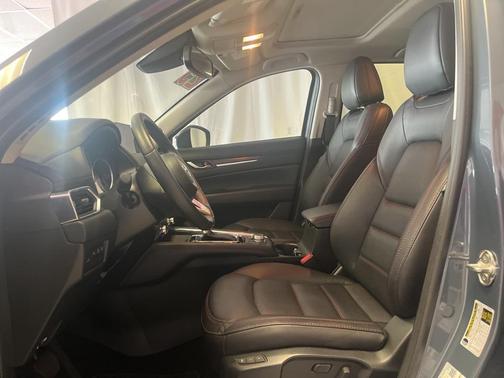 2025 Mazda CX-5 Carbon Edition